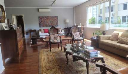 Apartamento no Jardim Paulistano
