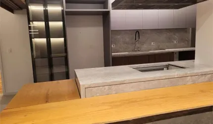 300m² e 4 suítes na melhor localização de Moema
