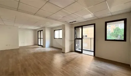 Sala comercial com 60m² à venda e locação em Moema próximo da Avenida Ibirapuera