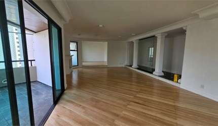 Apartamento 4 Dormitórios - 4 Vagas
