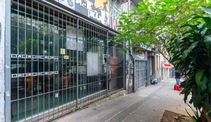 Dois imóveis unificados no Bela vista, total 350m².