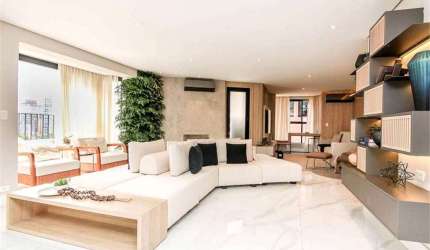 Apartamento todo reformado!