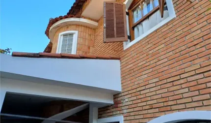 Charmosa casa na Vila Mariana