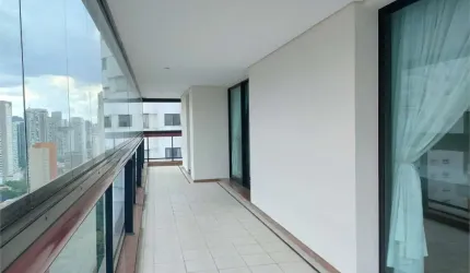 Apartamento-São Paulo-CAMPO BELO | Ref.: REO936436