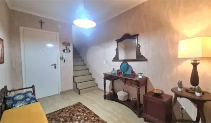 Sobrado de 240m² 3 dormitórios 2 suítes terraço gourmet 1 vaga