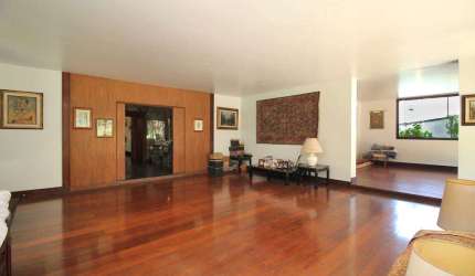 Jardim Luzitânia Casa à Venda / Locação