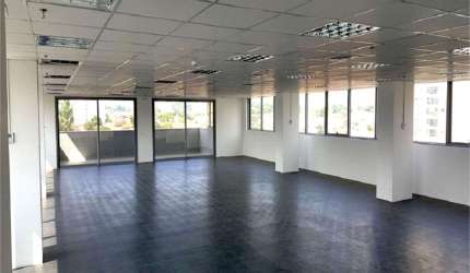Sala comercial Chacara Santo Antonio com 632m2