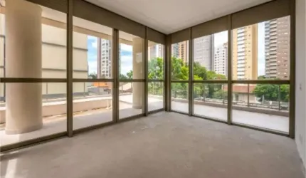 APARTAMENTO TIPO GARDEN COM 520 MTS DE ÁREA ÚTIL. A POUCOS METROS DO PQ DO IBIRAPUERA!