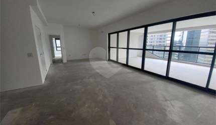 Apartamento novo a venda na Chácara Sto Antonio, com 196 m2, 4 dorms. (2 suítes) e 4 vagas