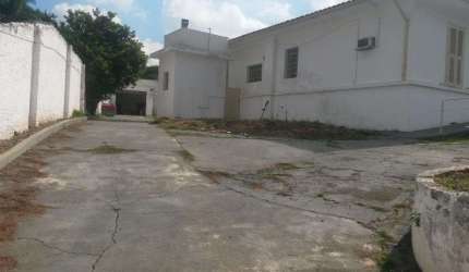 Casa Térrea Lapa | 180m² | 800m² de Terreno | 5 Vagas | Próximo ao Metrô