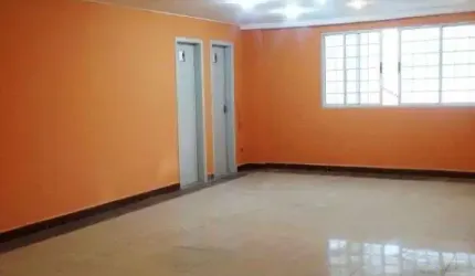 EXCELENTE PRÉDIO COMERCIAL COM 4 ANDARES,12 SALAS, 14 BANHEIROS,PRÓXIMO AO METRO SANTA CRUZ.