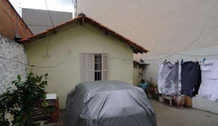 Terreno na Rua Alves Guimarães