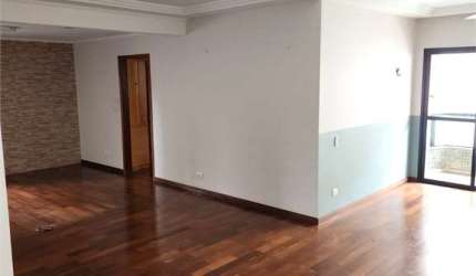 Excelente Apto à venda na Chácara Inglesa c/139m2 - 3 Quartos/1 Suite/2 Vagas de Garagem