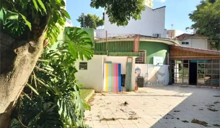 Casa Comercial à venda na Vila Mariana c/121m2 área construída