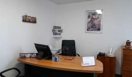 Conjunto comercial para venda nos Jardins .