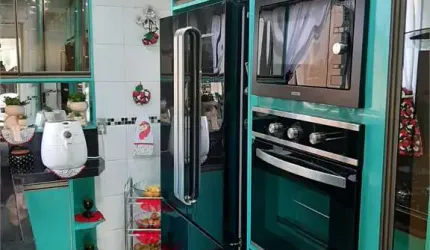 LINDO APARTAMENTO COM 121m² e ÁREA TOTAL DE 180m²  NO CONDOMÍNIO POEMA