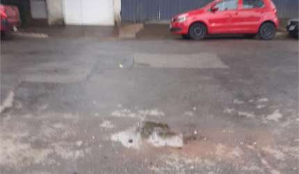 estacionamento com 600 metros