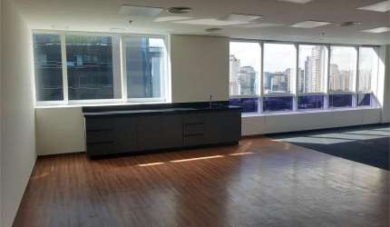 LINDA SALA COMERCIAL DE 96M² + 3VGS NO BROOKLIN