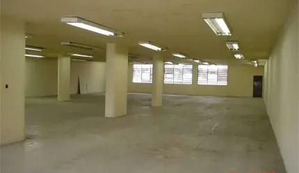 Galpão/Depósito/Armazém  Campos Eliseos, São Paulo para aluguel possui 1.200 metros quadrados.