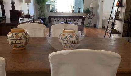 Apartamento com 2 Quartos á venda, 150m², 2 vagas - Itaim Bibi