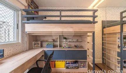 Moema Pássaros 3 SUÍTES LINDO 98 m²  REFORMADO 2 VAGAS DE GARAGEM.
