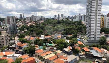 Apartamento andar alto  próximo ao metro Fradique Coutinho