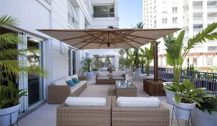 Apartamento Garden venda Vila Olímpia, 5 suítes, 7 vagas. Lazer Completo