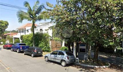 Sobrado no Brooklin | 180 m² | 4 Dormitórios | 3 Vagas
