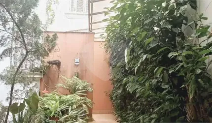 SOBRADO COMERCIAL E OU RESIDENCIAL PROXIMO METRO PRAÇA DA ARVORE.
