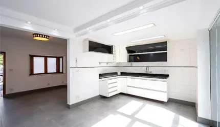 Casa de vila 115m² 3 dormitórios, 1 suíte, 3 banheiros, 1 vaga no Planalto Paulista