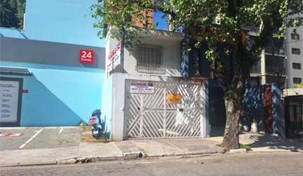 Imóvel comercial com 400m² em Moema ideal para Logística e Armazenamento. Único na Região!!