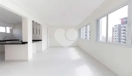 Apartamento à Venda nos Jardins com 2 Dormitórios e 2 Vagas