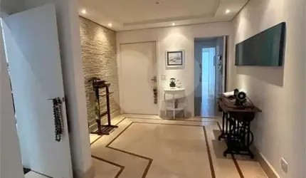 Higienópolis, 3 dts, 1 suite, 1 vaga. Rua excelente.