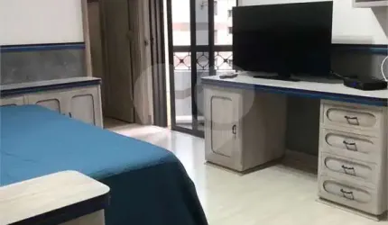 Apartamento alto padrão, 1 por andar, 3 suítes 4 vagas Jardim Paulista!