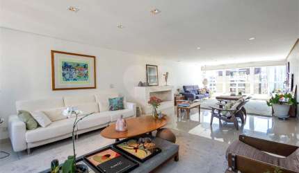 Lindo apartamento amplo e reformado alto padrão nos Jardins