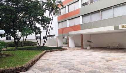 Apartamento 3 dormitórios no melhor ponto de Perdizes. Vista surpreendente!