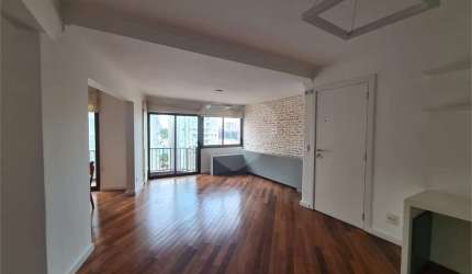 Apartamento para venda na Vila mariana 3 quartos 3 vagas lazer de Clube
