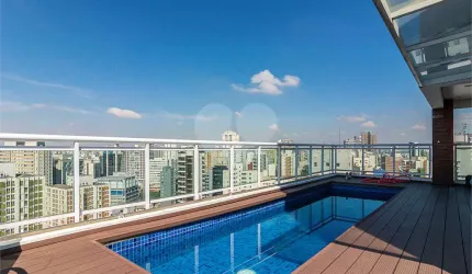Cobertura Duplex de 360m2  4 Suites e 6 vagas