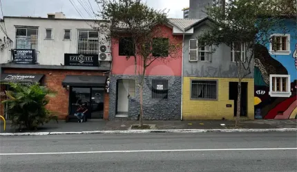 Sobrado Comercial à venda/Locação com 100m², 3 quartos e sem vaga