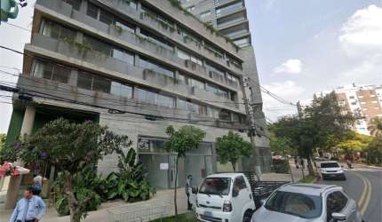 Seu negócio no coração de Pinheros, ao lado da Praça Benedito Calixto, em 235m2
