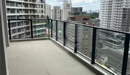Duplex a venda com 02 quartos, 02 suítes, 02 vagas de garagens em Moema