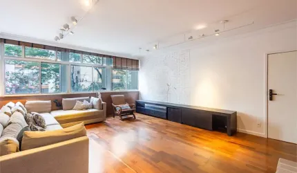 APARTAMENTO 110m² TOTALMENTE REFORMADO MODERNO!!!