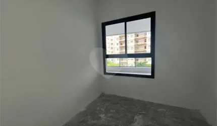 Apartamento a venda no Brooklin com 138 m2, 4 quartos (2 suítes) e 2 vagas