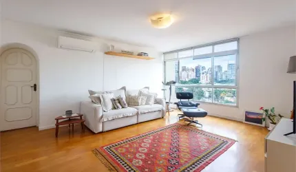 Surpreenda-se e sinta a leveza de morar no topo de São Paulo, com extasiante vista dos Jardins e numa localização privilegiada, no coração do Jardim Paulistano