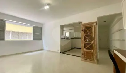 Apartamento Reformado em Perdizes - 106m² de Conforto e Elegânccia