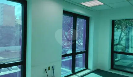 sala comercial ao lado do metrô , estação Moema , ar condiconado, terraço
