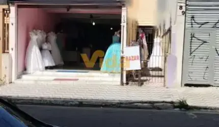 Casa sobrado c/ salão em Centro  -  Osasco