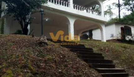 Casa em Três Montanhas - Osasco, SP