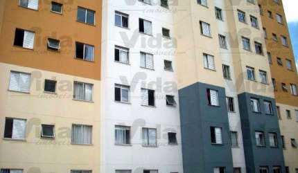 Apartamento em Vila Silviania - Carapicuíba, SP