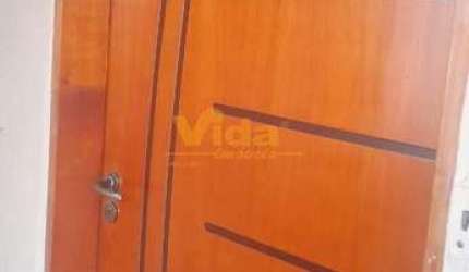 Apartamento em Conjunto Habitacional Presidente Castelo Branco - Carapicuíba, SP